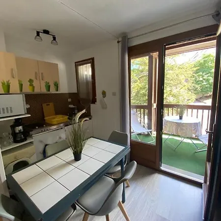 T2 Bis Au Pied Des Montagnes Appartement *